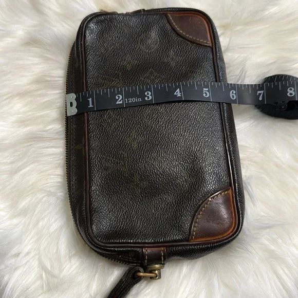 Louis Vuitton Pouch/Wristlet - Picture 7 of 7
